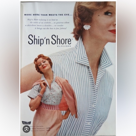 Vintage Ship'n Shore Blouse with Pin-tuck and Lace Detail - Picture 4 of 9